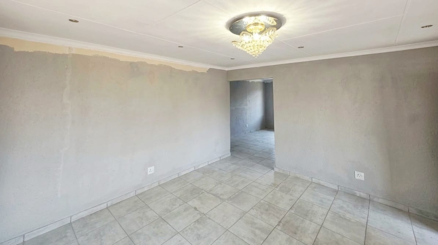 3 Bedroom Property for Sale in Tlhabane West North West